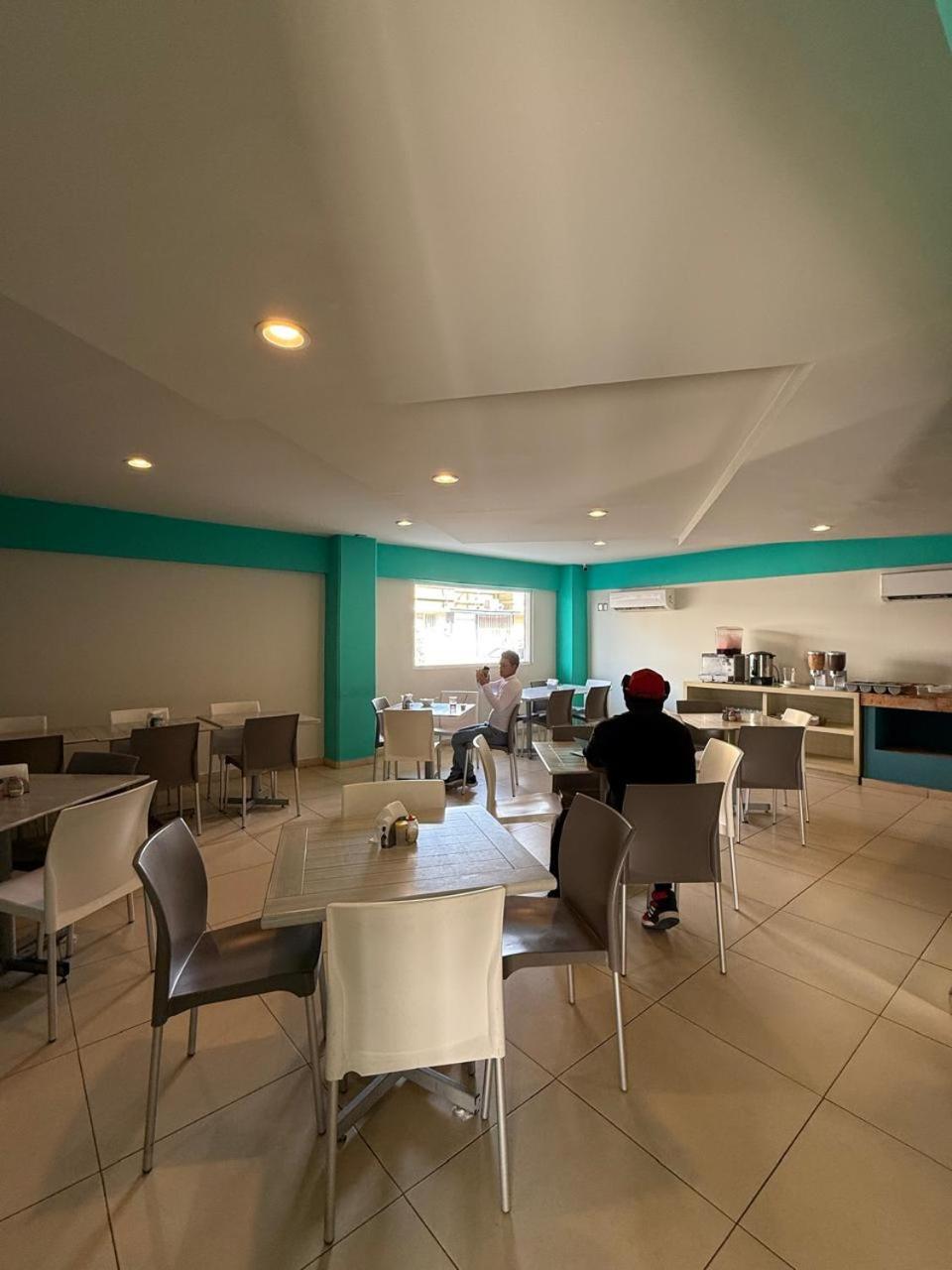 Hotel Impala 3*