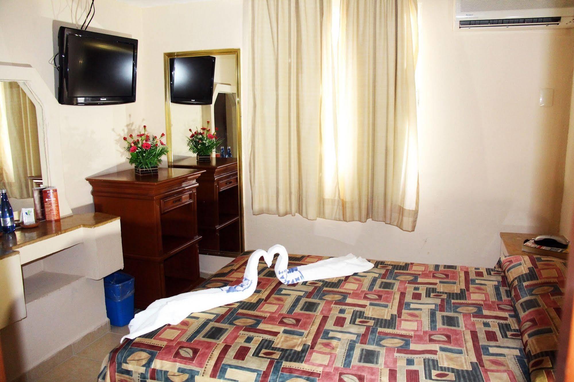 Hotel Impala 3*