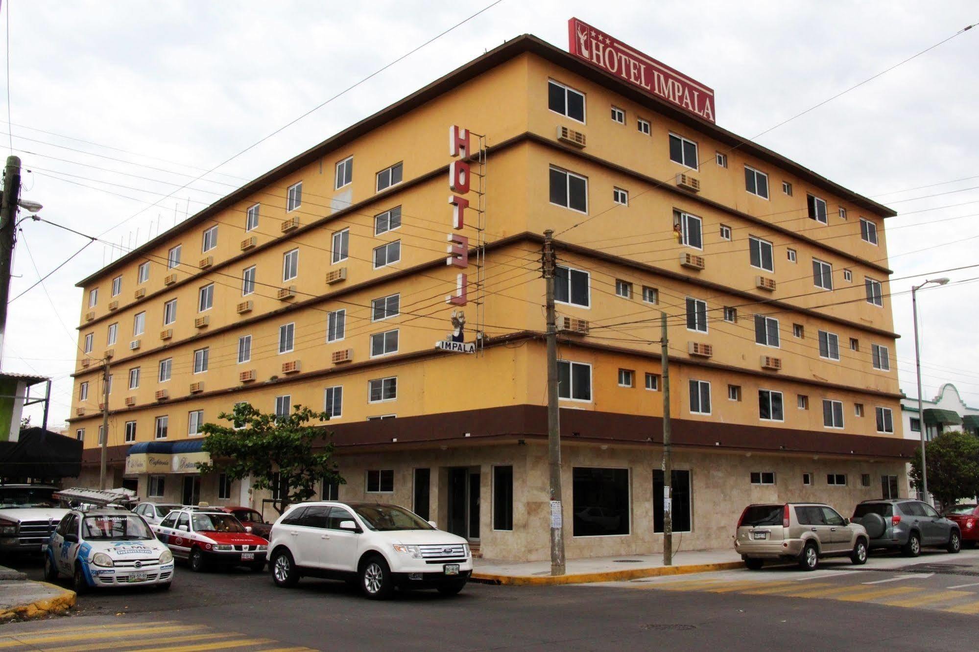 Impala Hotel 3*